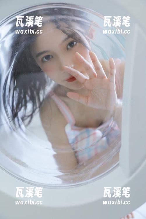 瓜田李下，“17吃瓜群众”入口让我躲不掉的爆料欲望。