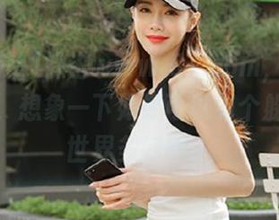 躲进www.51.com，带着我的收藏，想象一下如果可以有个躲猫猫的世界多好啊。
