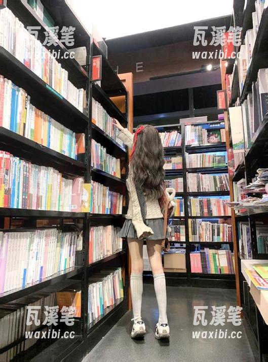 51吃瓜在线：黑料神坛的日常，猜猜今晚又有谁走光？