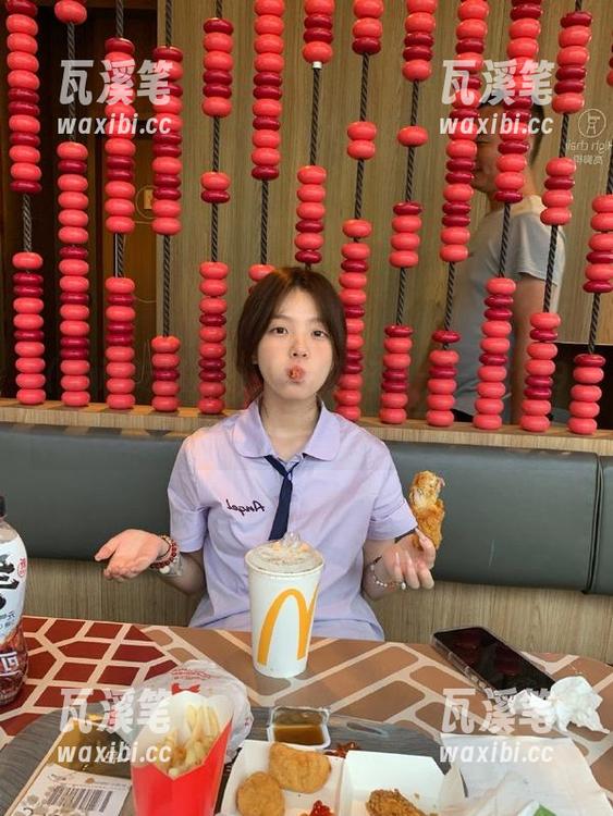 来，看个瓜好戏——“tai9吃瓜”又有新料曝光了？
