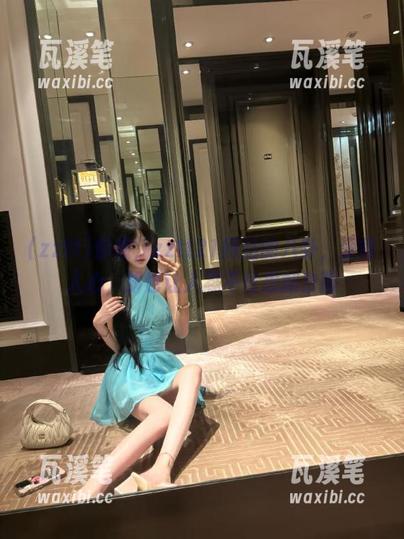 你瞧，zztt21网站的八卦，深得人心，却也让人忍不住想翻白眼