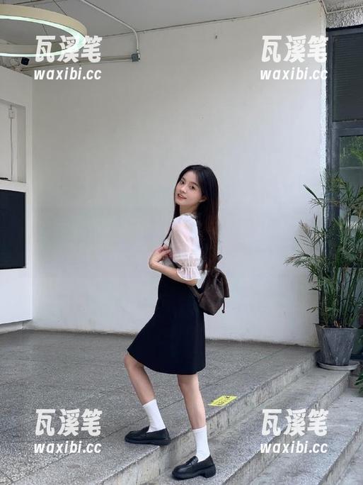 链接五一吃瓜网mett的网址，答案就在你午饭后的意念中飘荡……