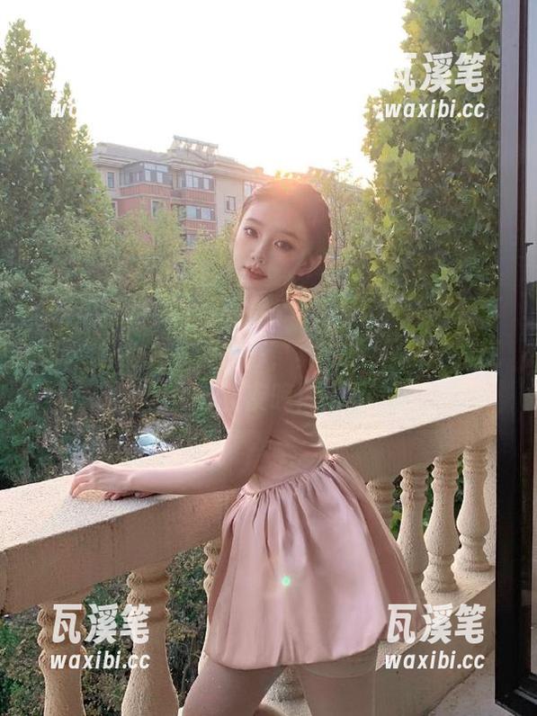 没疯够？吃瓜不打烊视频下载，让你一次看个够，真是个不打烊的疯狂夜晚！