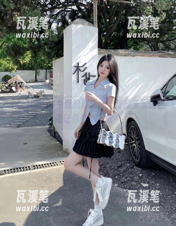免费瓜堆成山，吃瓜天堂的热闹让你停不下来！