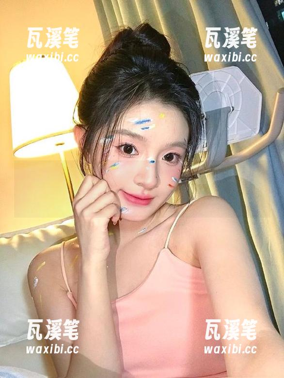吃瓜网 吃瓜网苹果版:军训晚会上的“高手”,你我心里都有数