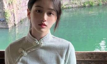 最新的在线吃瓜网，居然让我停留在那张图上怀念过往…