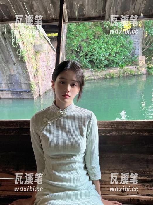 最新的在线吃瓜网，居然让我停留在那张图上怀念过往…