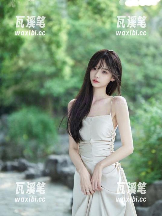 吃瓜网站苹果版：网红照样能当‘吃货小生’！