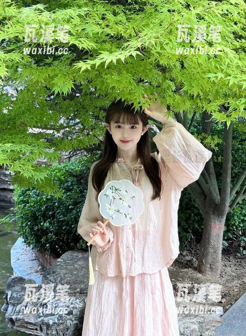 黑料不打烊万里长征首页：今日又是瓜田一片！