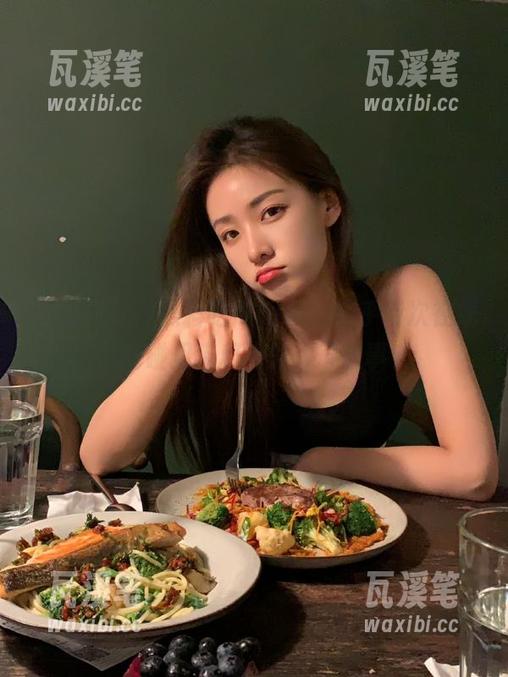 黑料吃瓜app，似乎每次在线都能碰见猫和狗的神奇故事？