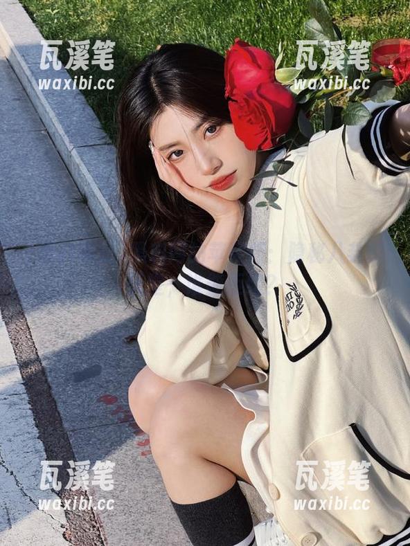 黑料网站 黑料网站苹果版:隐秘八卦的天堂,谁能拒绝?