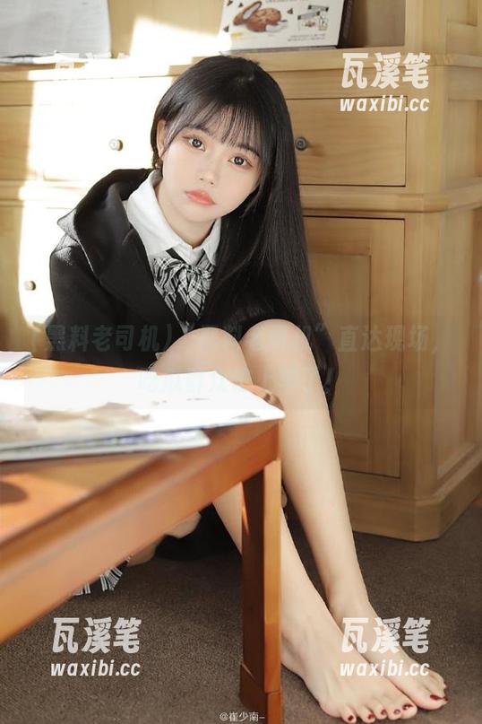 “黑料老司机”直达现场，吃瓜群众忙上车了！