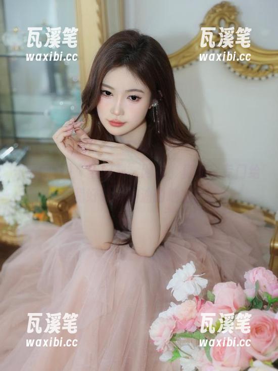 “黑网料”网站，真是个专门给我好奇心加油的地方！